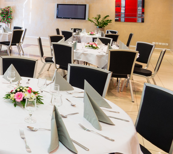 Location salle de céramonie mariage soirée à Istres Ariane hotel